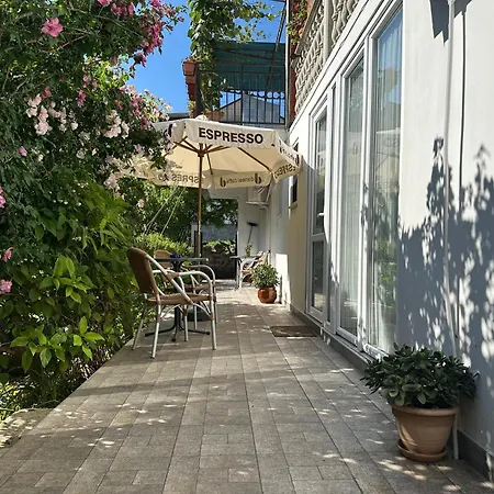 Apartments Suzana Herceg Novi Exterior photo